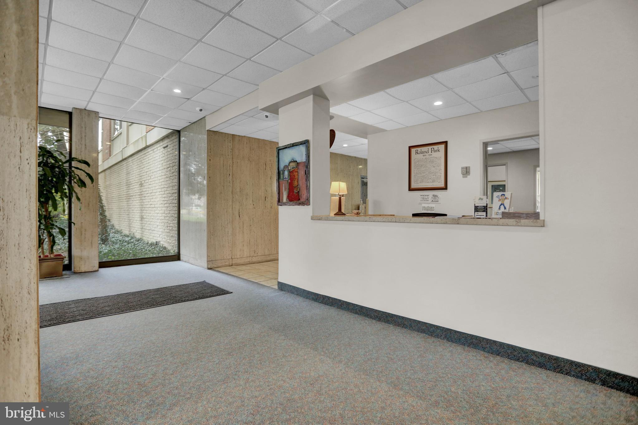 ROLAND PARK - Residential Lease