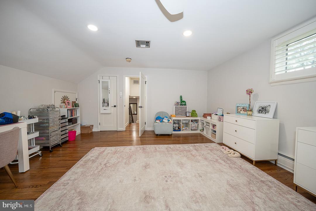 PENN VALLEY - Residential