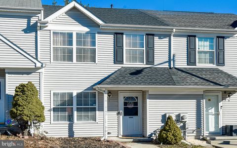 7 GRISTMILL LANE PINE HILL NJ 08021