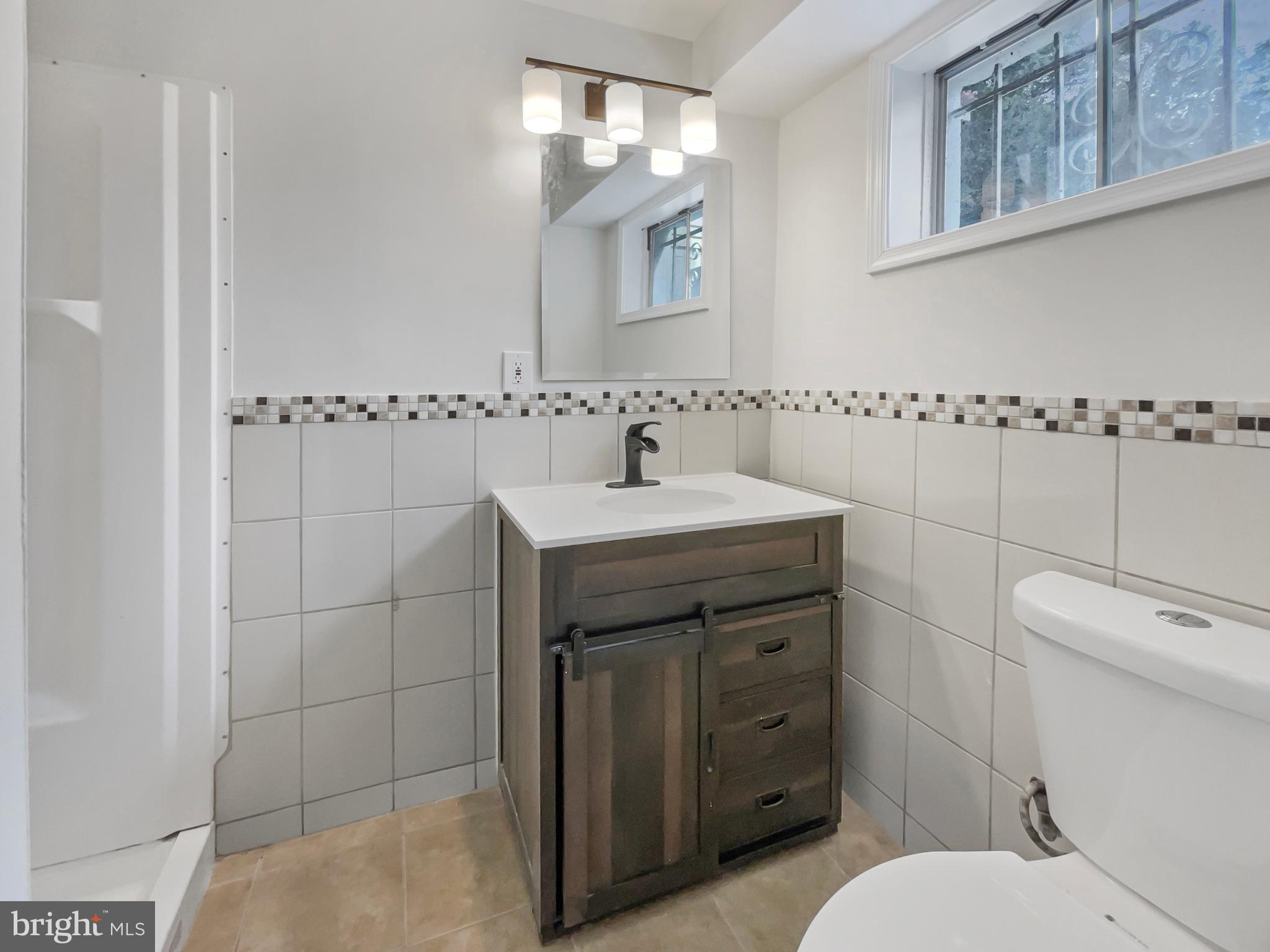 BARNABY MANOR ESTATE - Residential