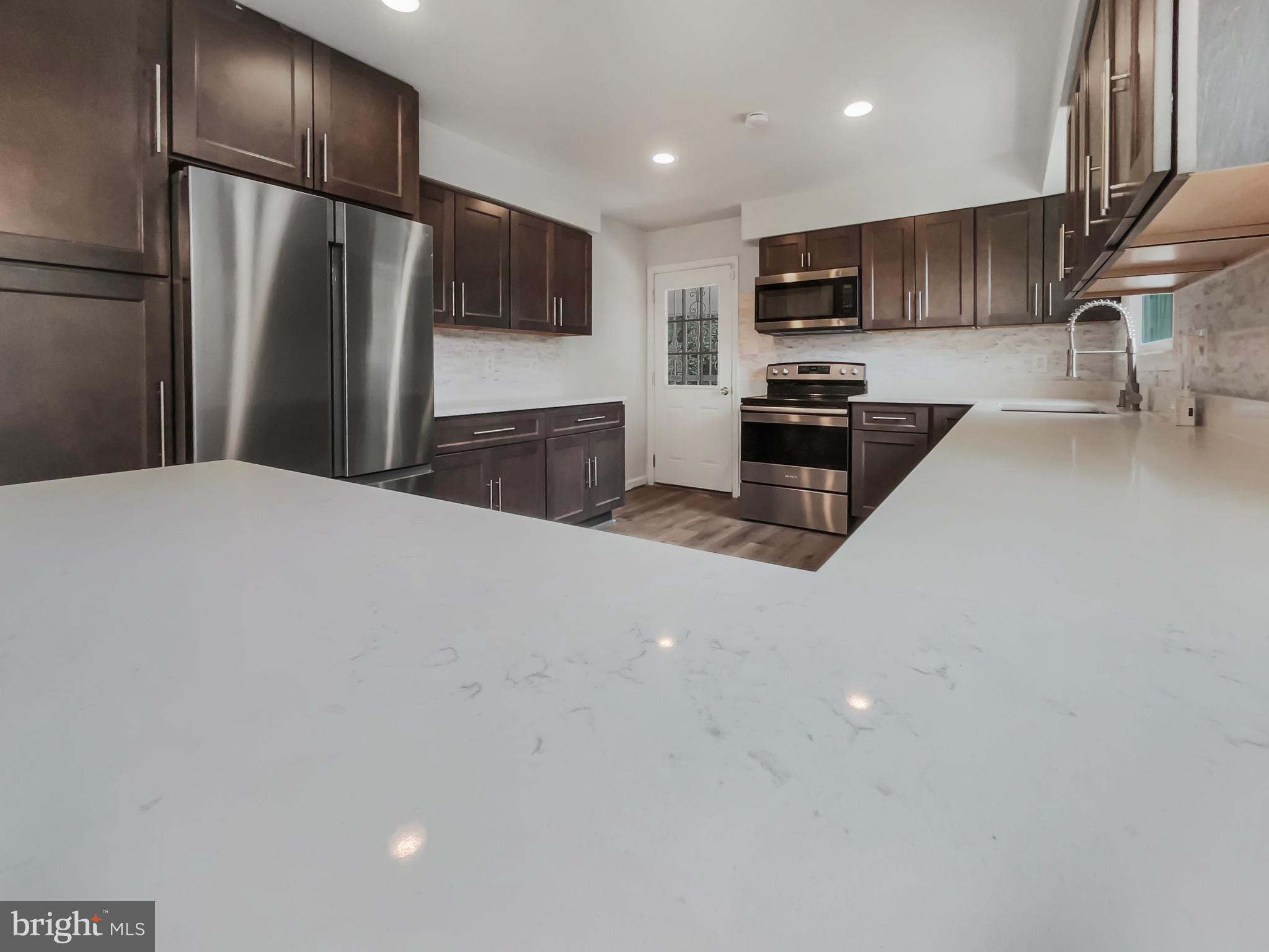 BARNABY MANOR ESTATE - Residential