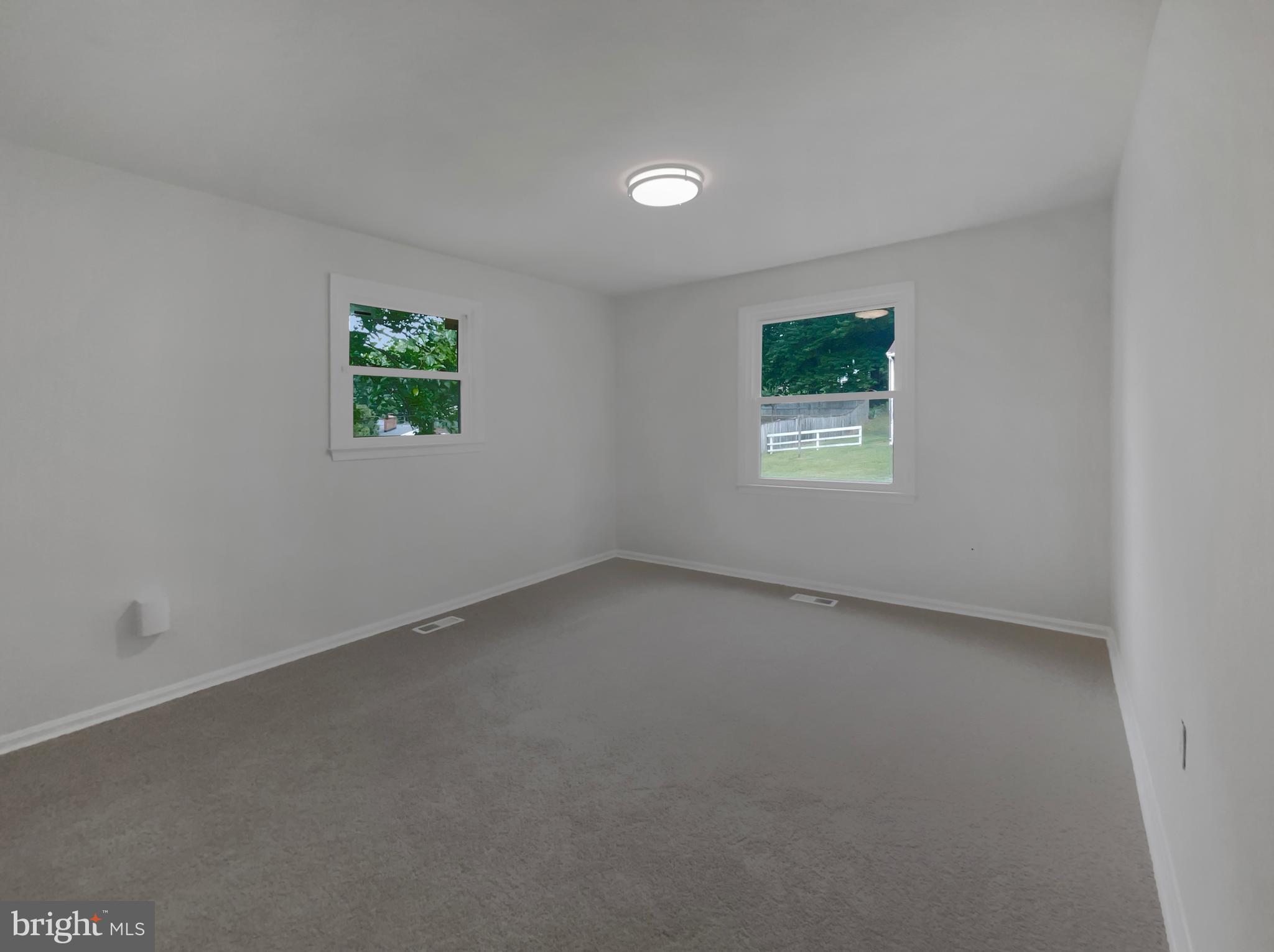 BARNABY MANOR ESTATE - Residential