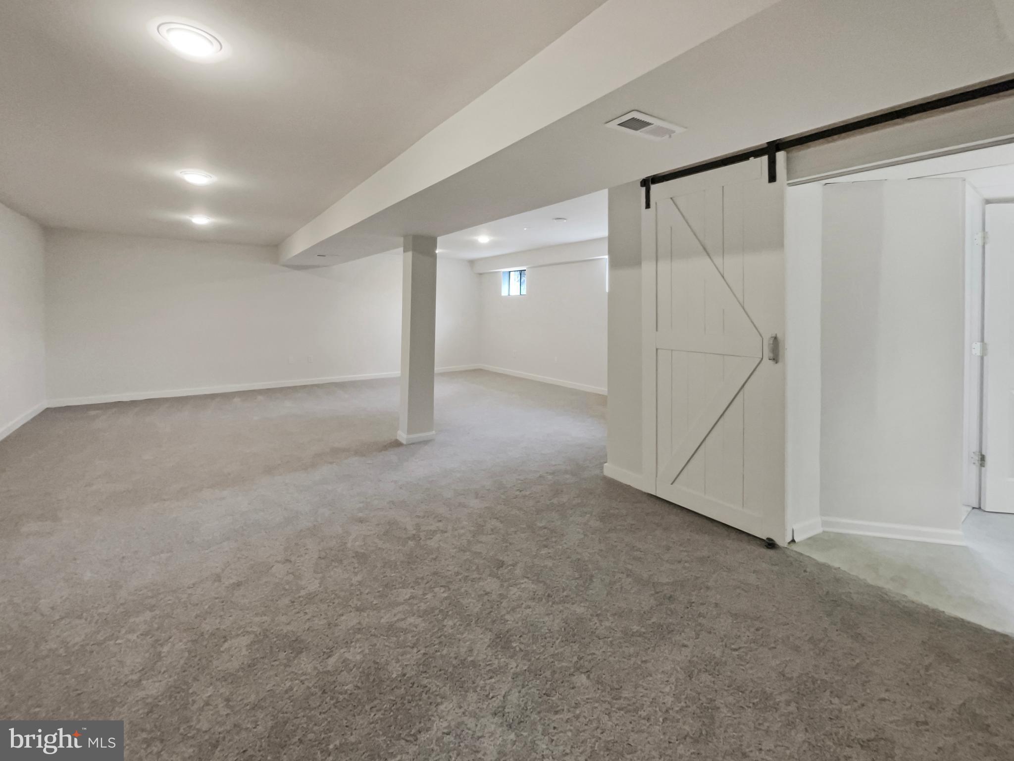 BARNABY MANOR ESTATE - Residential