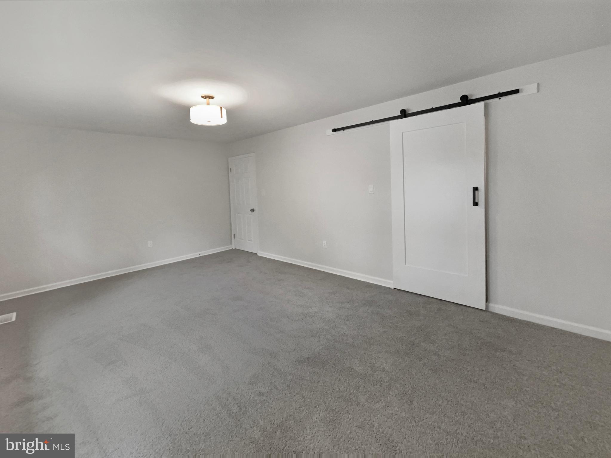 BARNABY MANOR ESTATE - Residential