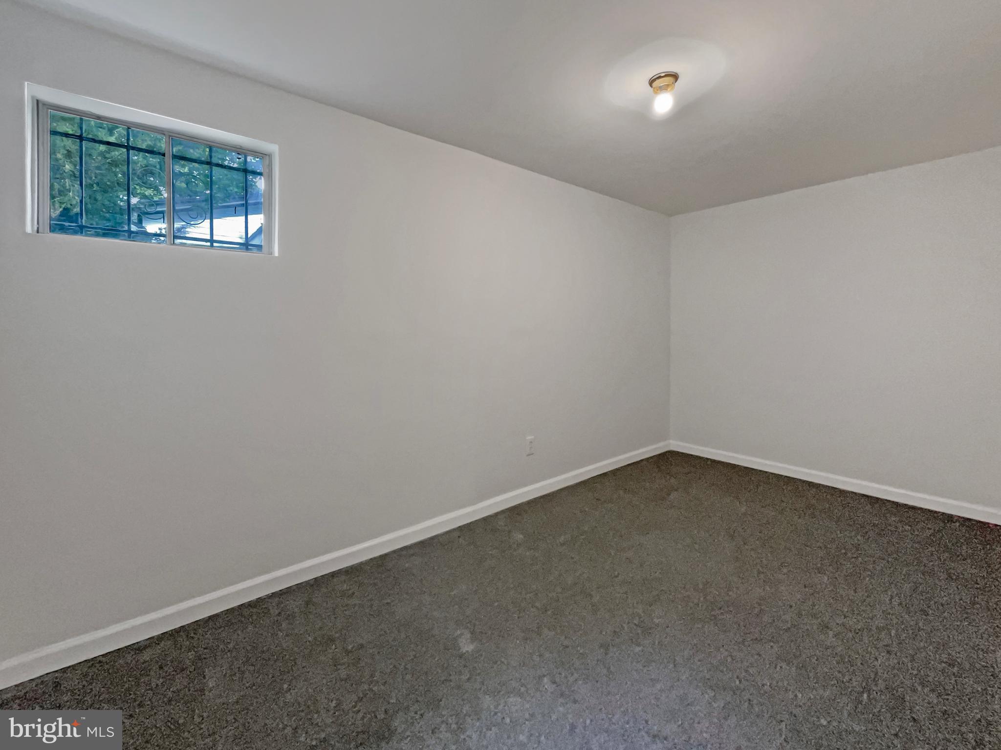 BARNABY MANOR ESTATE - Residential