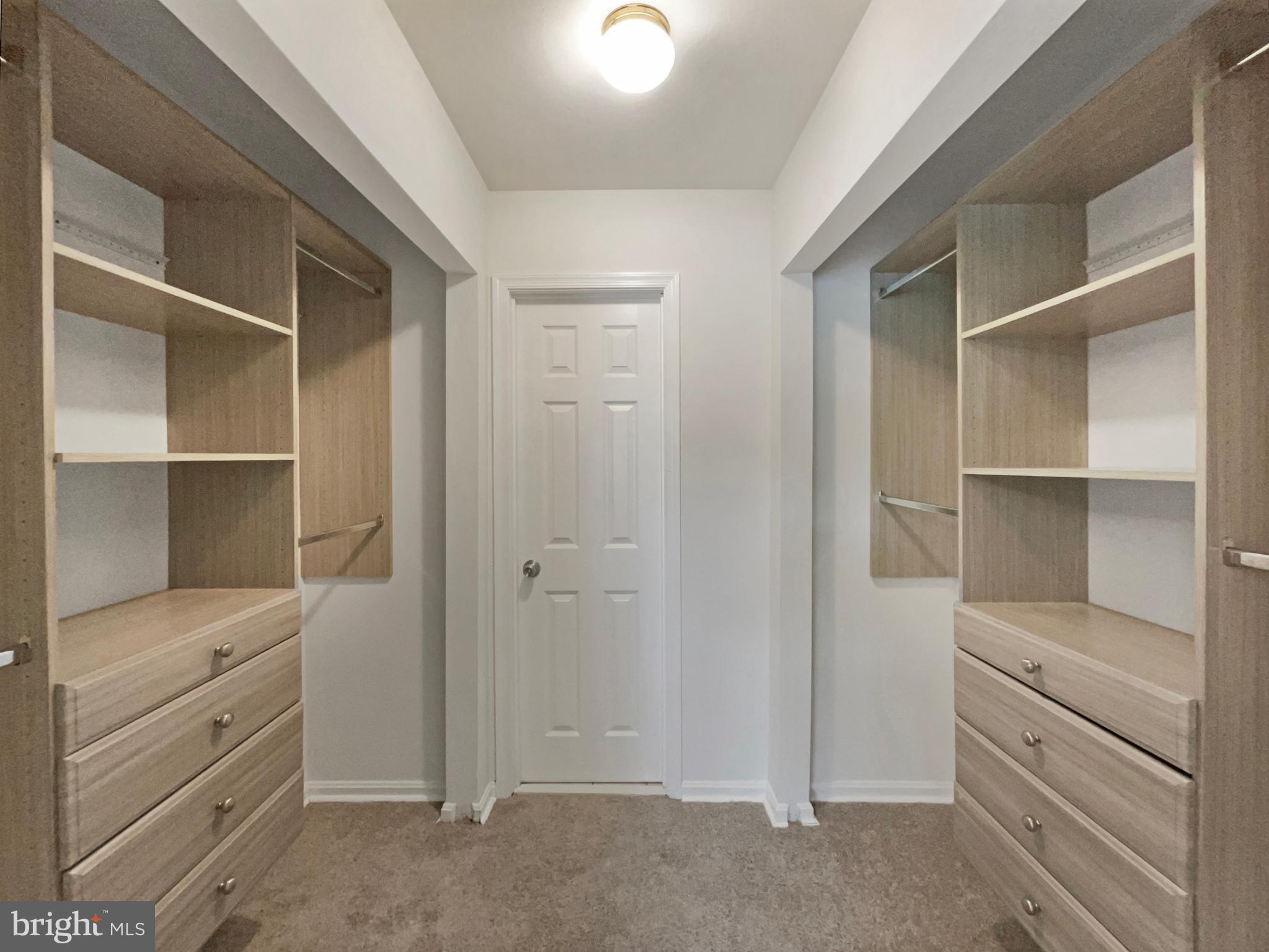 BARNABY MANOR ESTATE - Residential