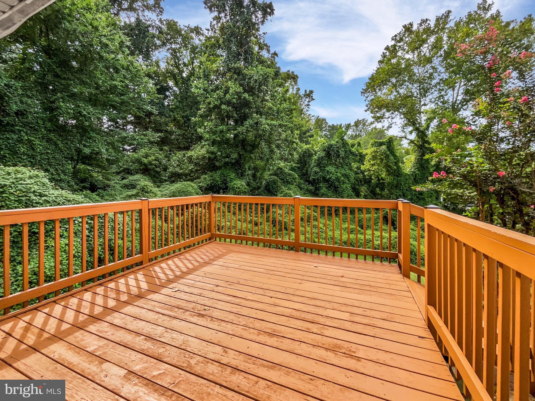 BARNABY MANOR ESTATE - Residential