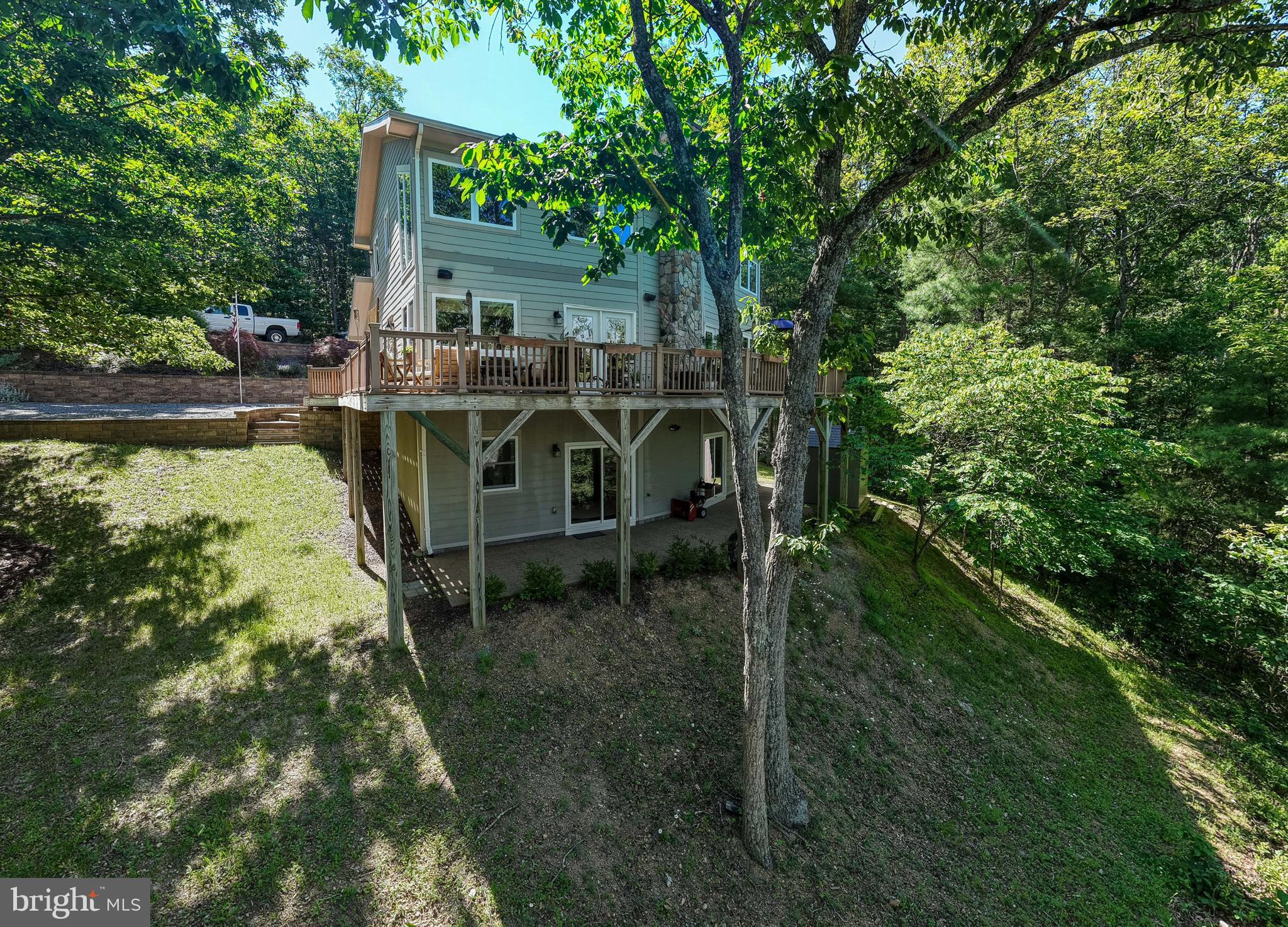 167 WILLIAMS LANE
