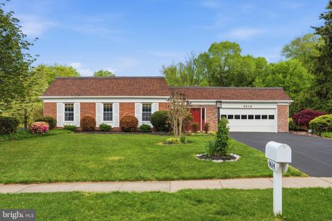 Photo of 9614 Percussion Way, VIENNA, VA 22182 (MLS # VAFX2305836)