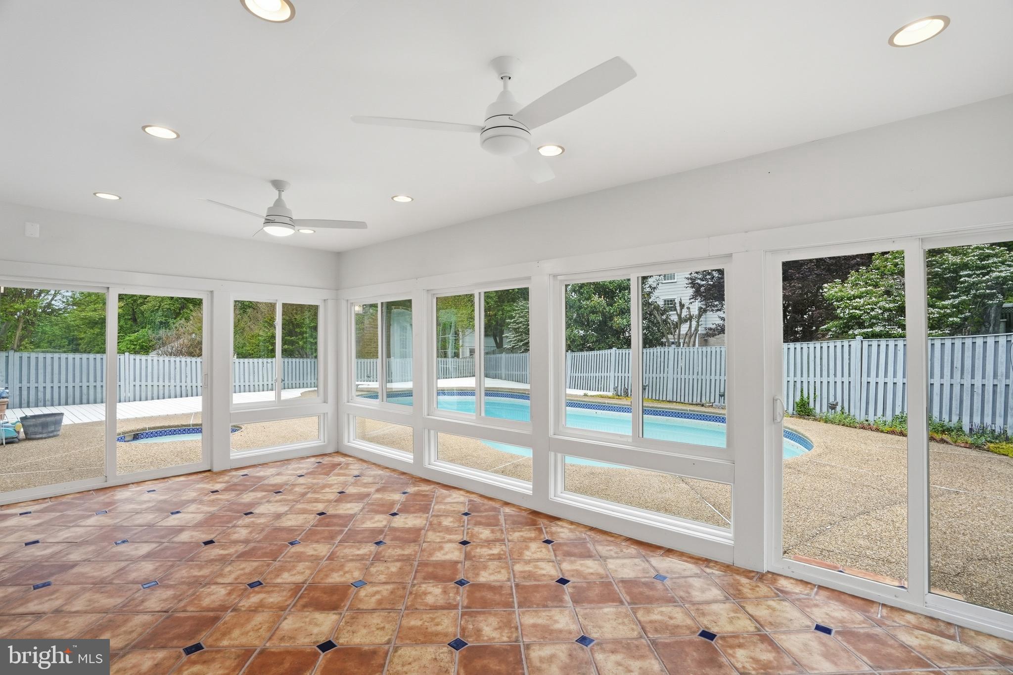 SYMPHONY HILL WEST - Residential