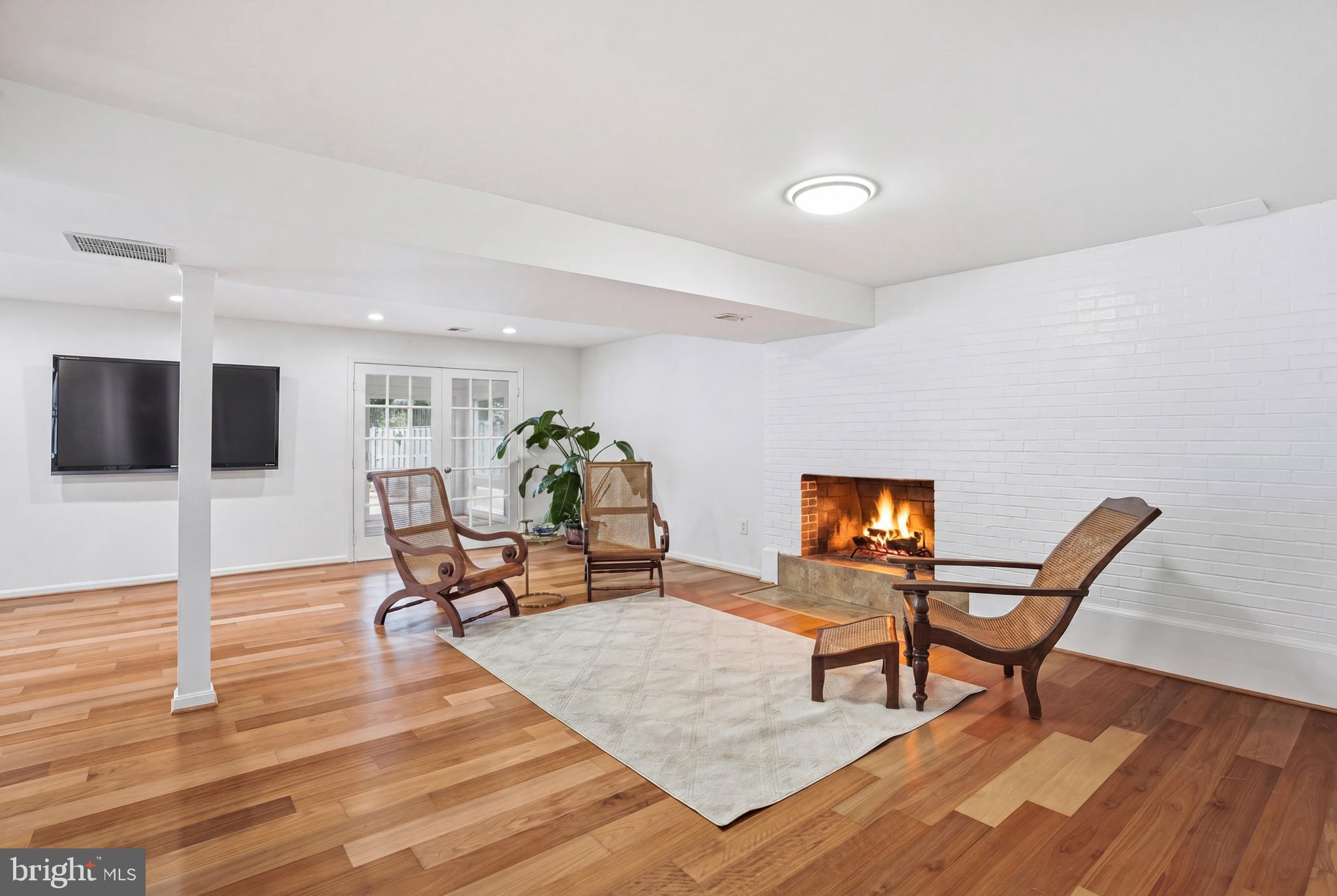 SYMPHONY HILL WEST - Residential