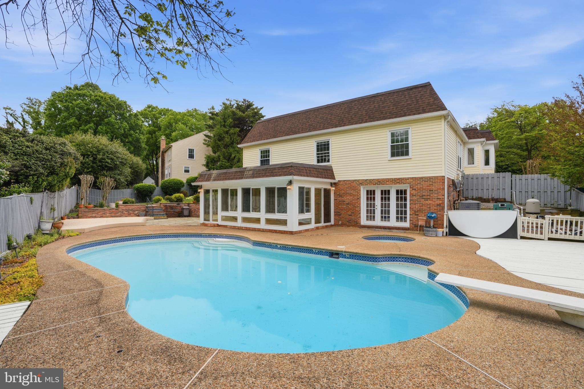 SYMPHONY HILL WEST - Residential