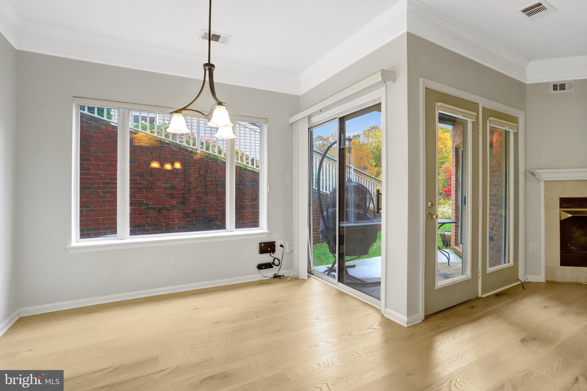 CHANCERY OF KINGSTOWNE - Residential