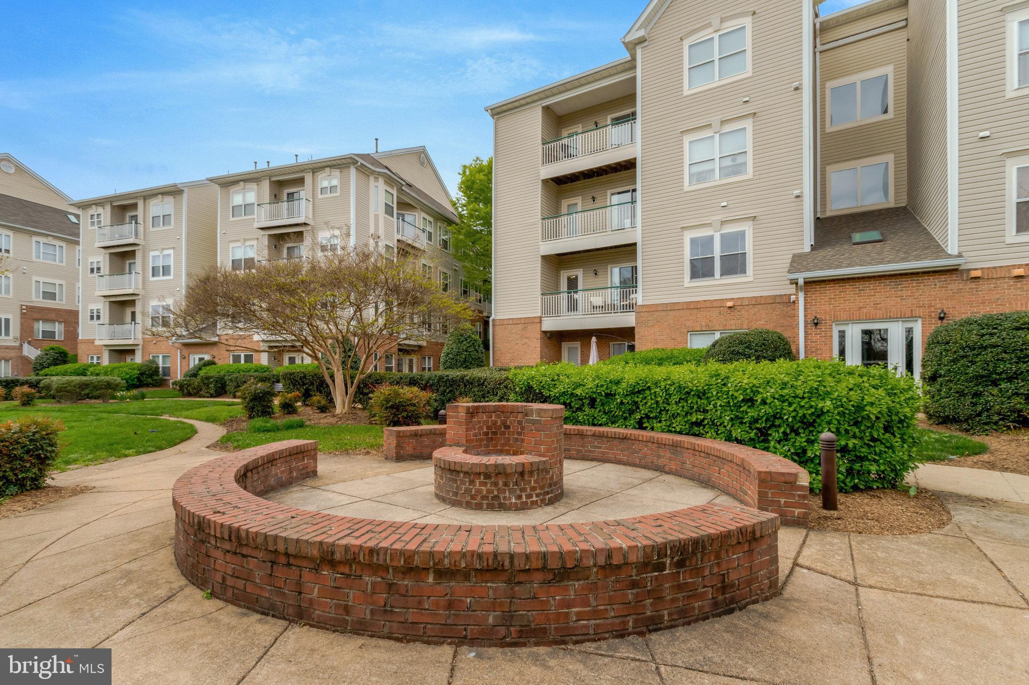 CHANCERY OF KINGSTOWNE - Residential