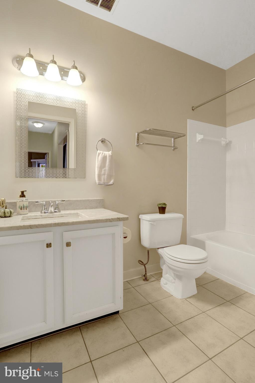 CHANCERY OF KINGSTOWNE - Residential