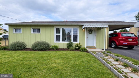 445 HAMILTON AVENUE CHAMBERSBURG PA 17201