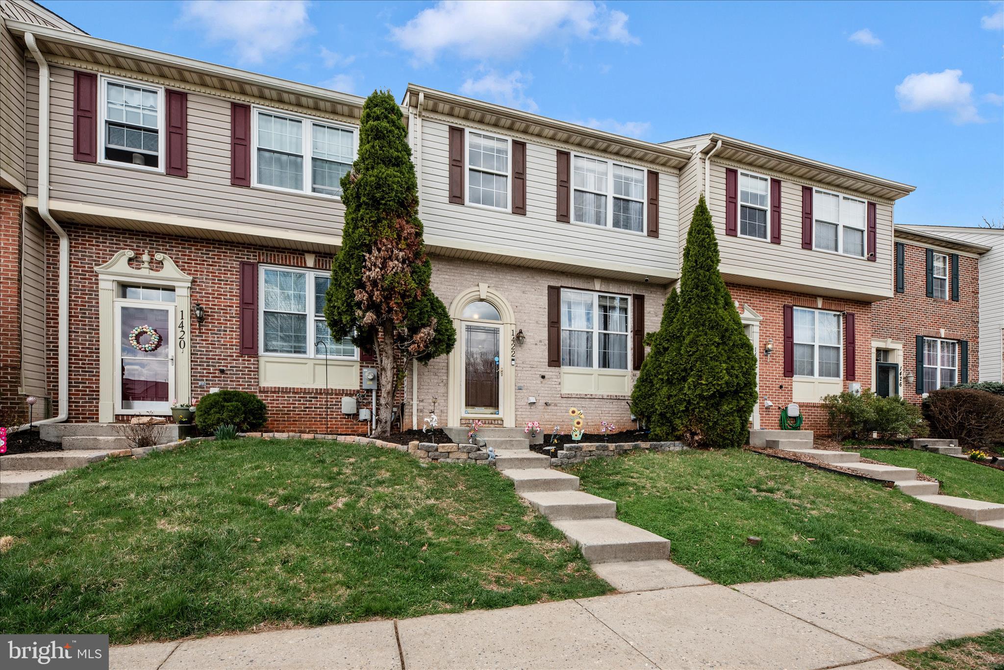 HICKORY OVERLOOK - Residential