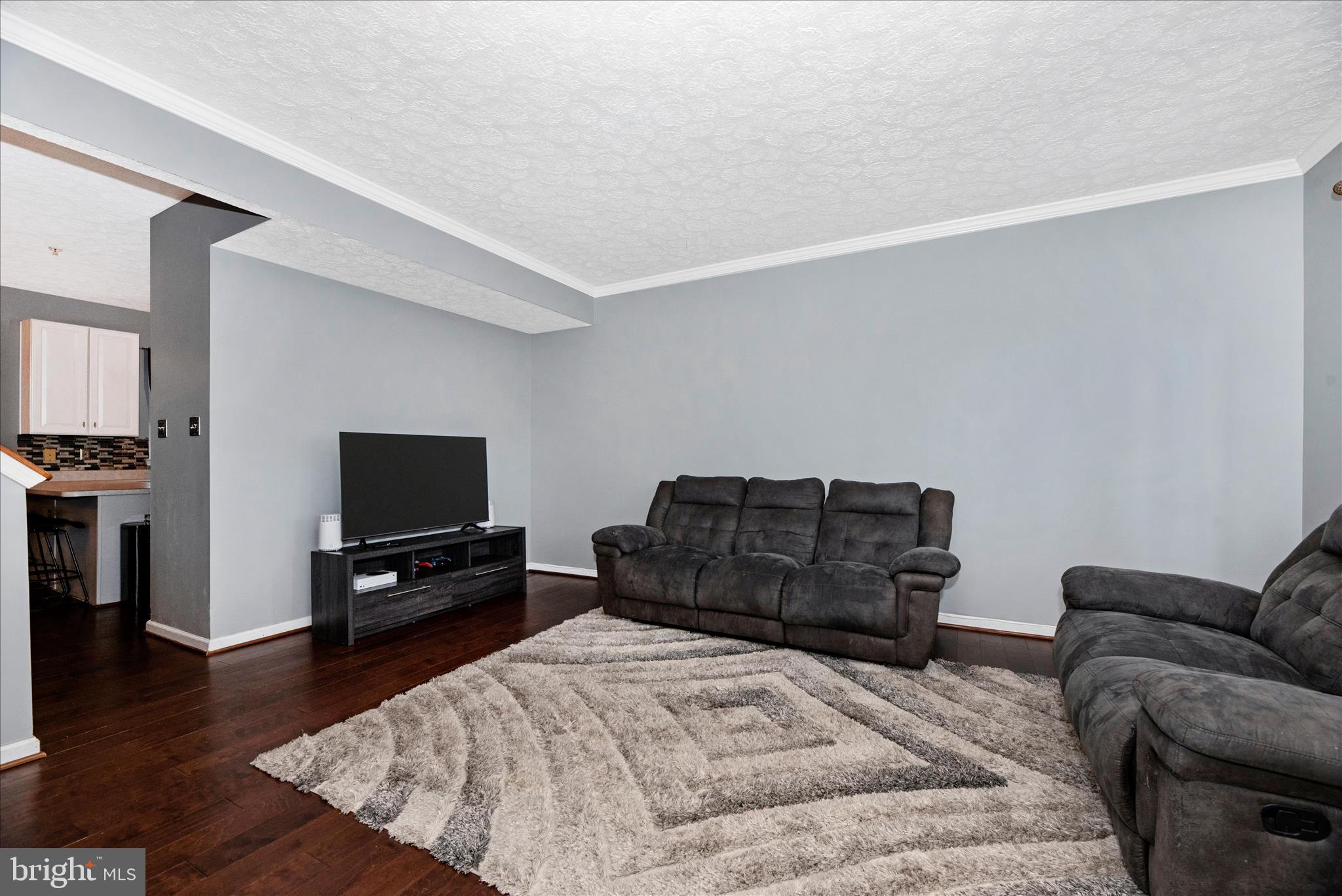 HICKORY OVERLOOK - Residential