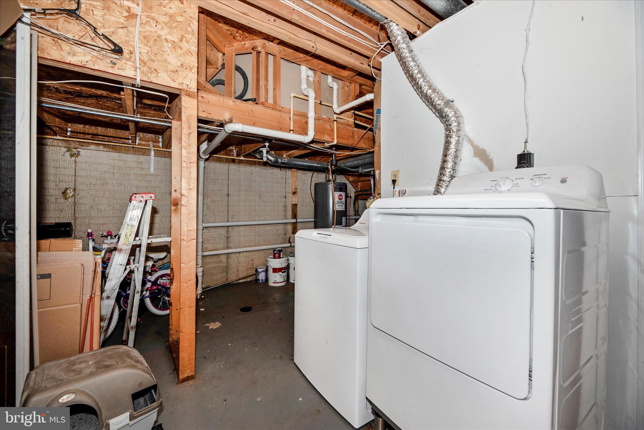 HICKORY OVERLOOK - Residential