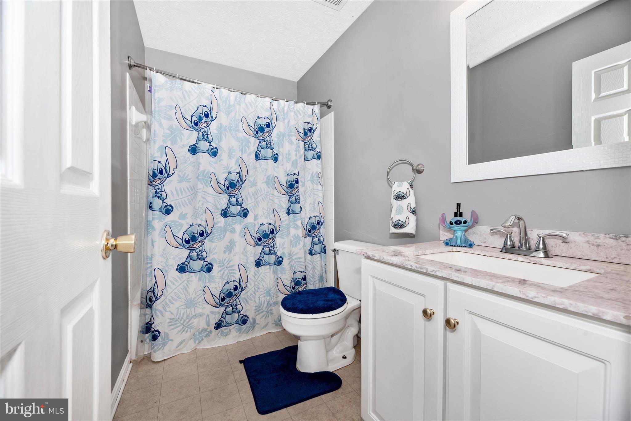 HICKORY OVERLOOK - Residential