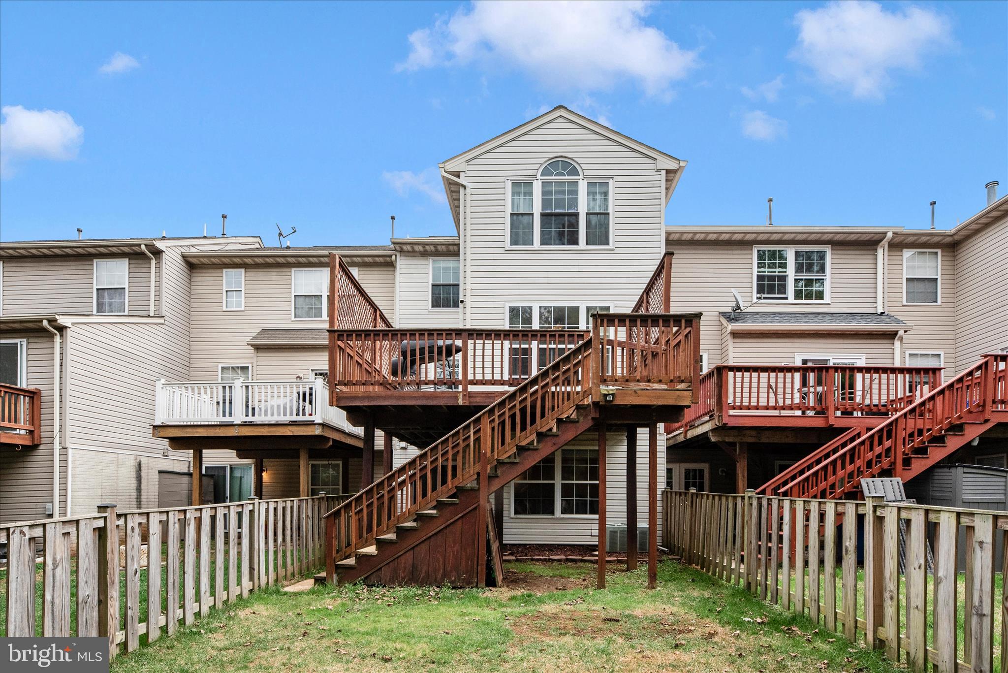 HICKORY OVERLOOK - Residential