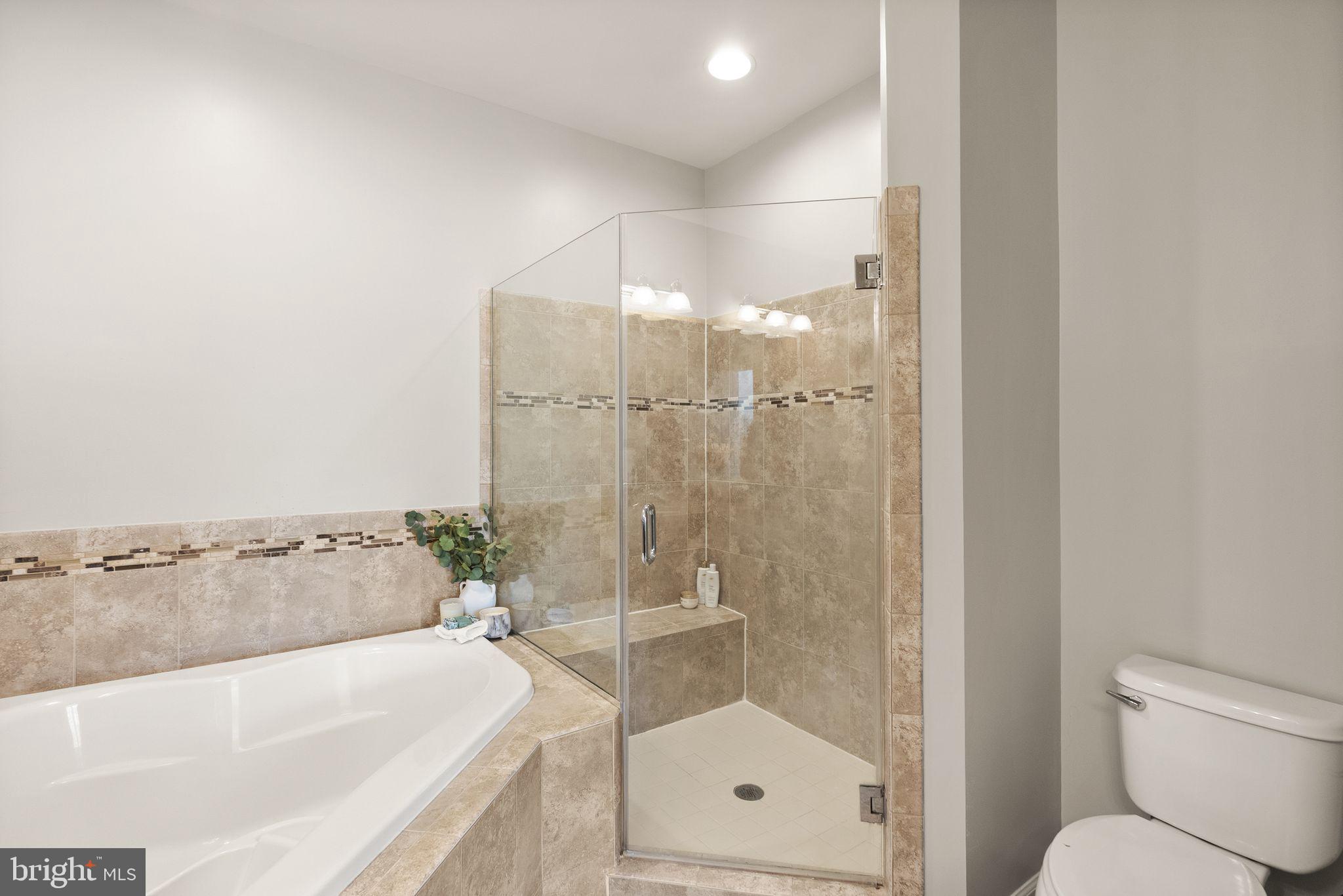 POTOMAC OVERLOOK CONDO - Residential