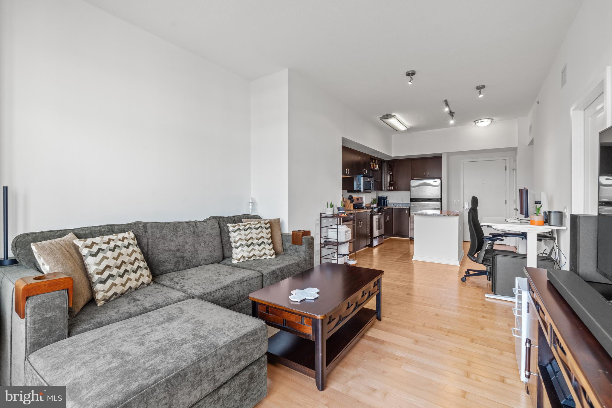 475 K STREET NW 1128
