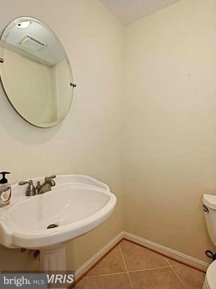 WEST SPRINGFIELD VILLAGE - Residential Lease