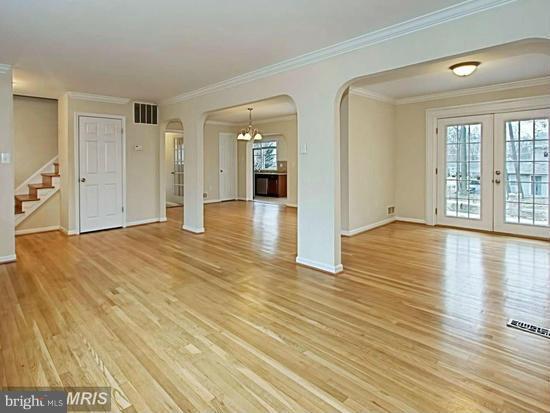 WEST SPRINGFIELD VILLAGE - Residential Lease