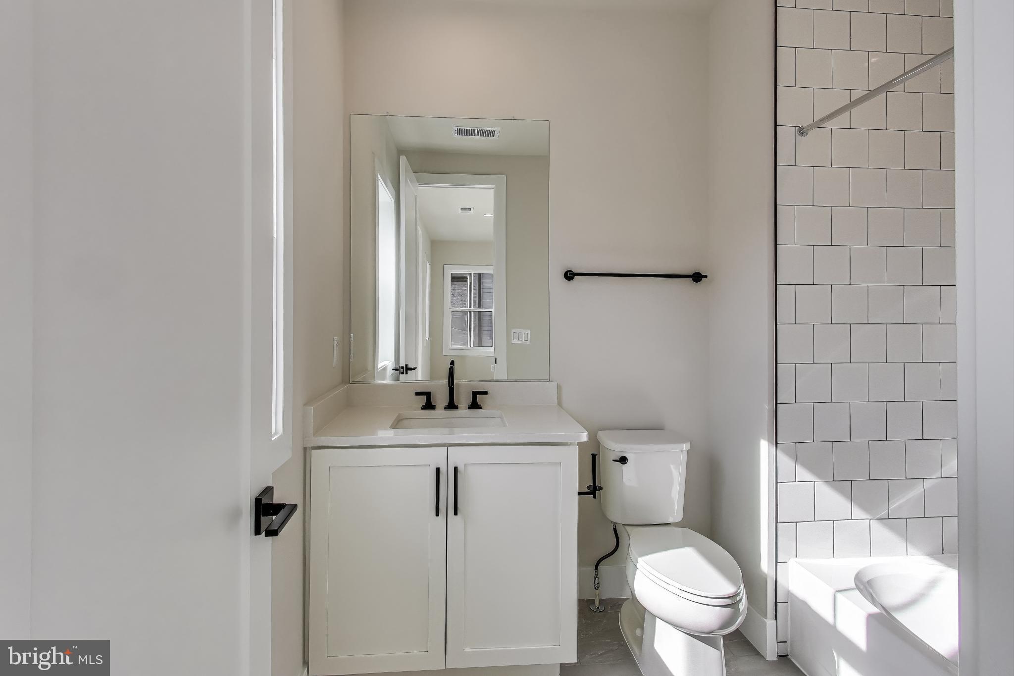 AMALYN - Residential Lease