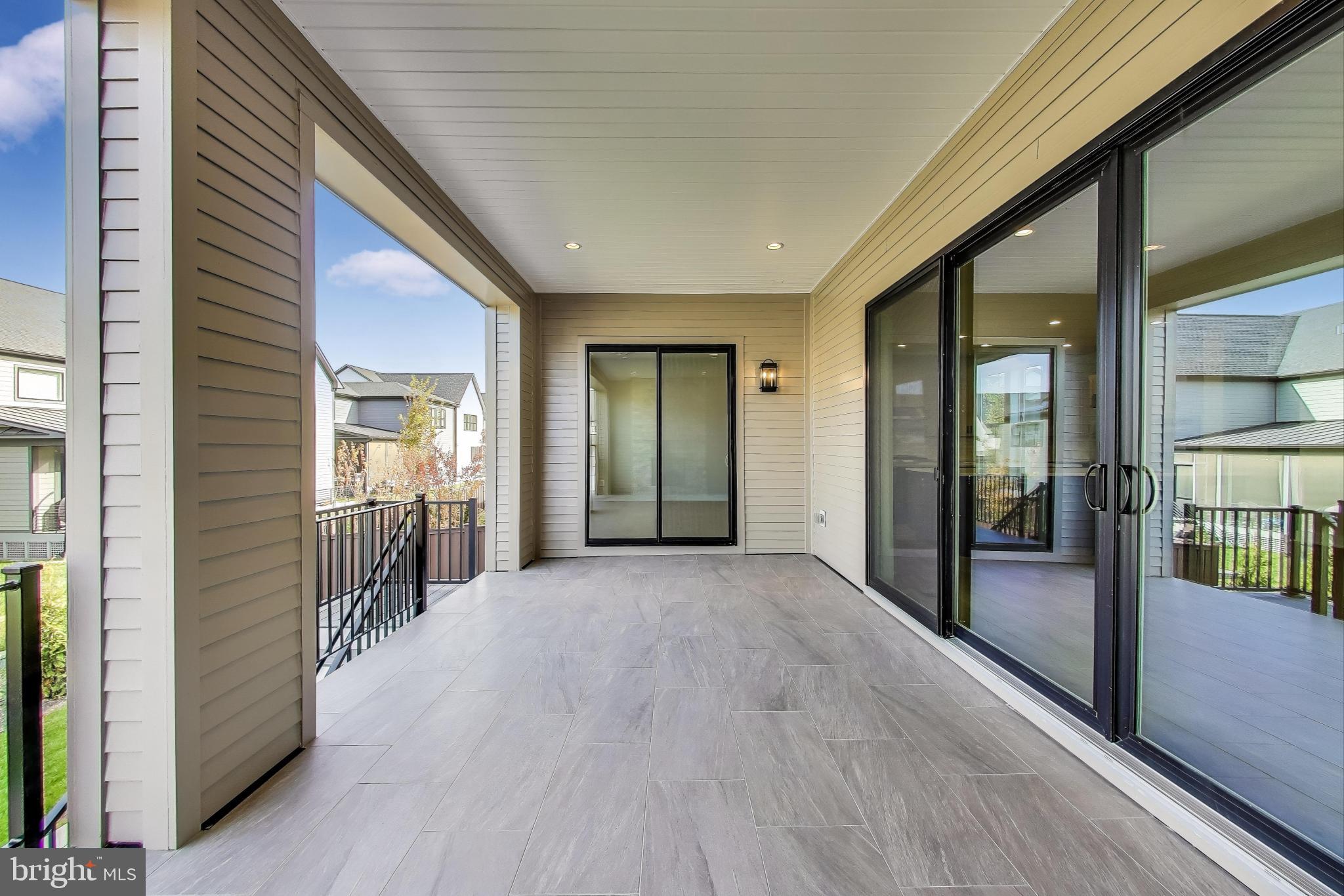 AMALYN - Residential Lease