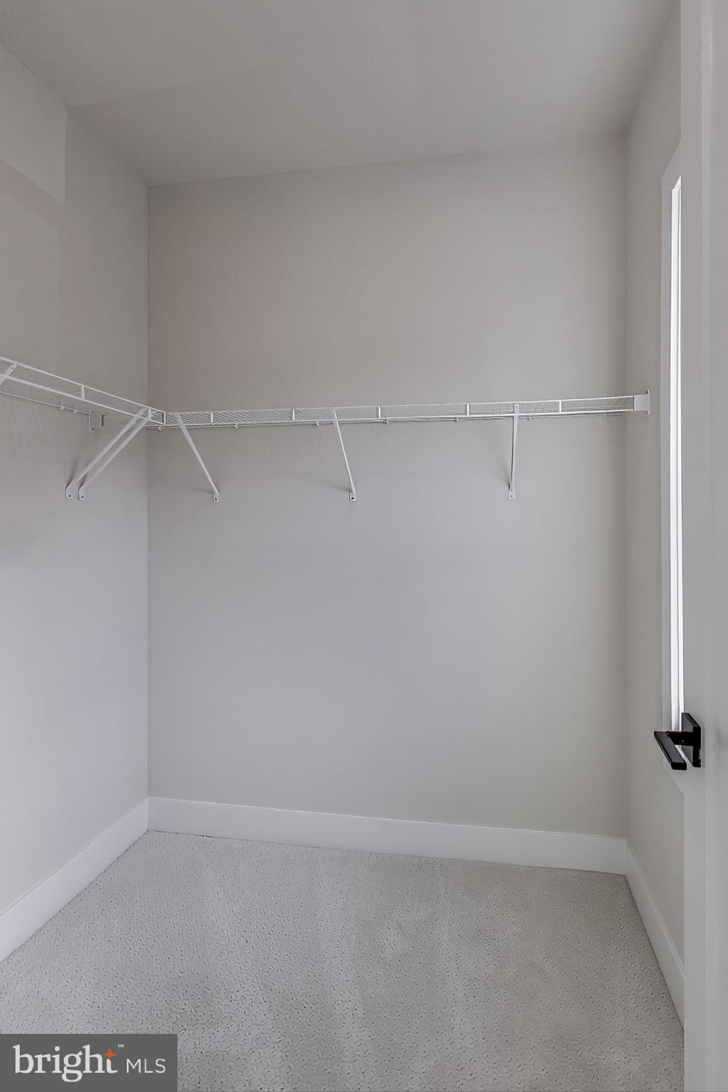 AMALYN - Residential Lease