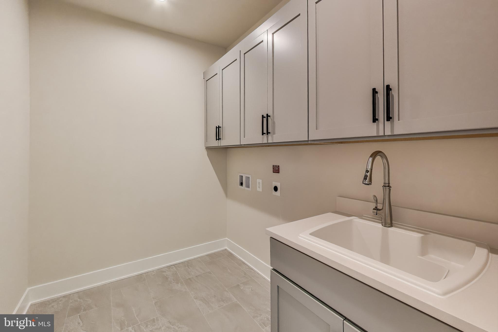 AMALYN - Residential Lease