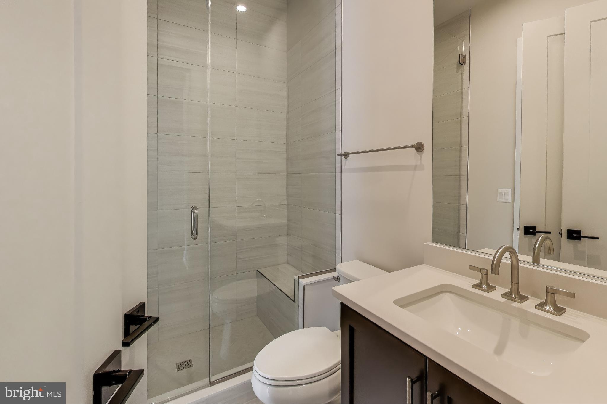 AMALYN - Residential Lease