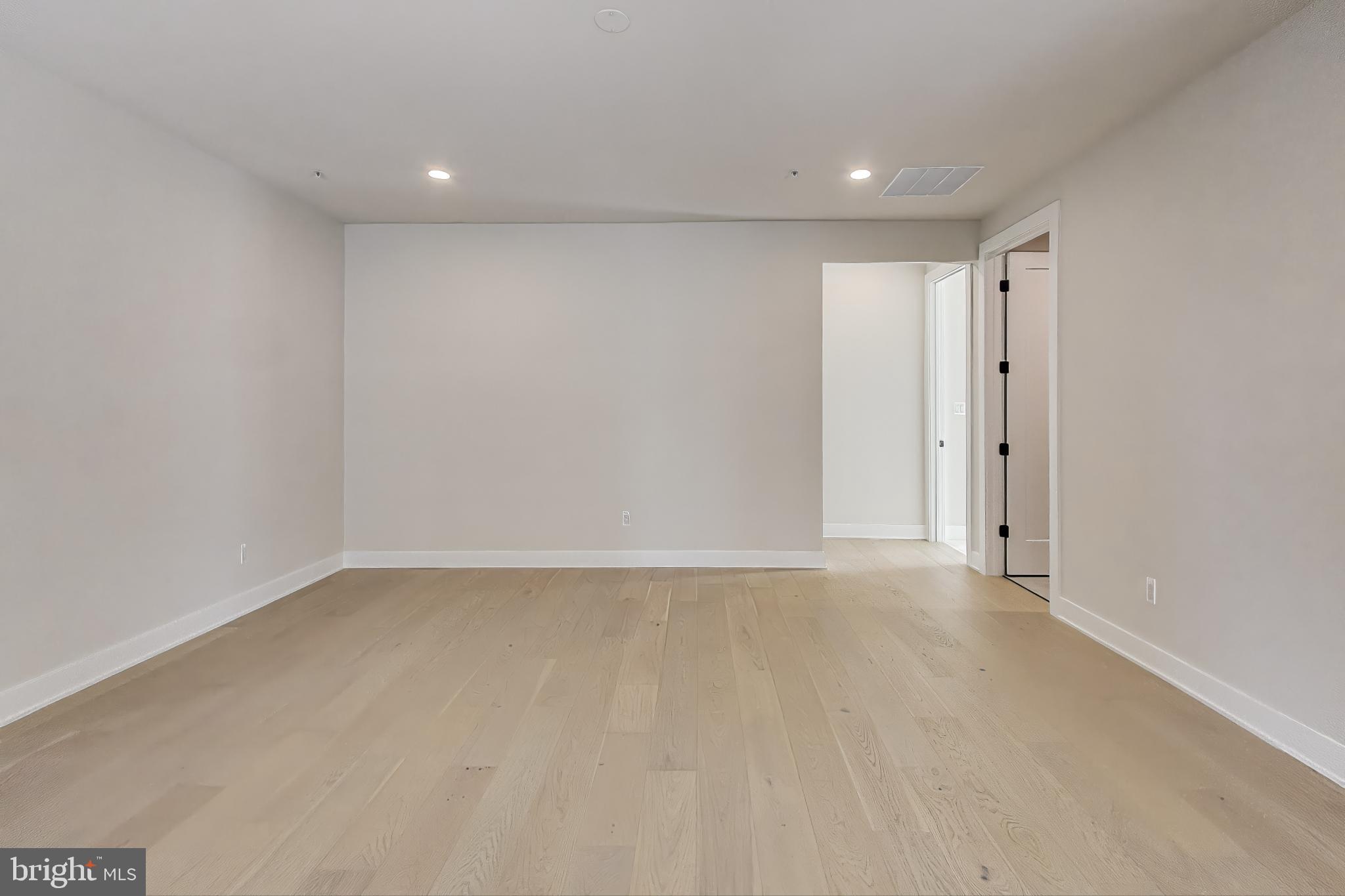 AMALYN - Residential Lease