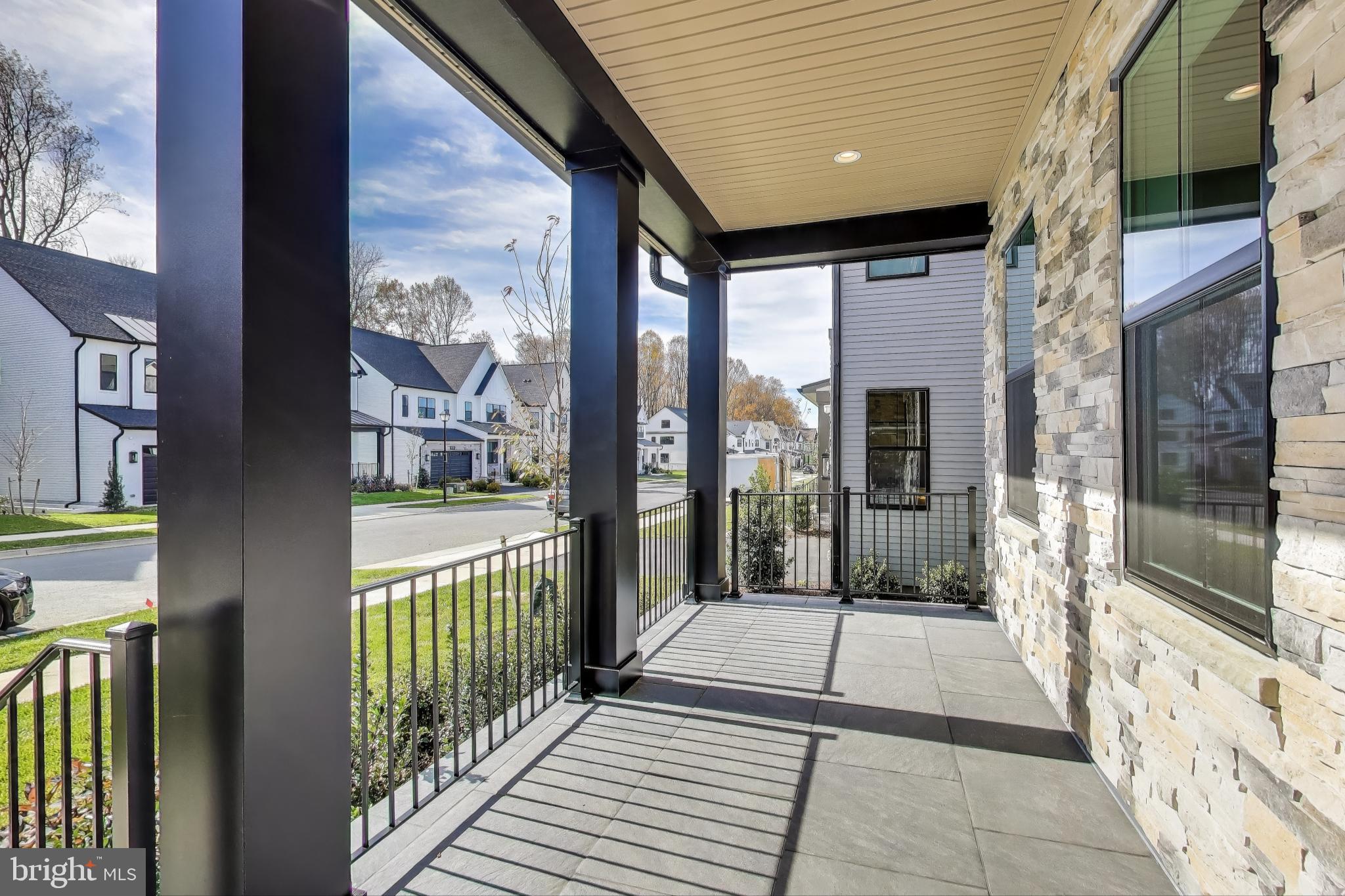 AMALYN - Residential Lease