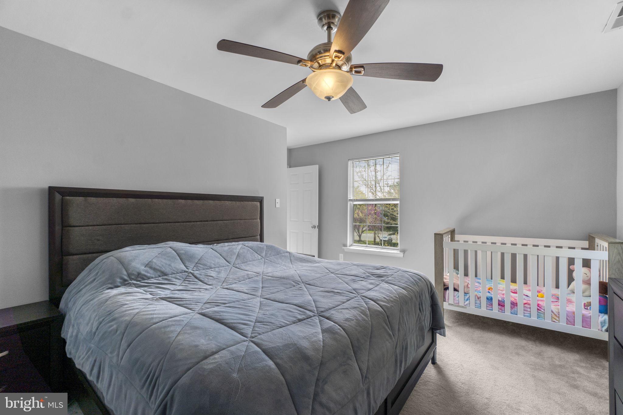 ROBIN MEADOWS - Residential