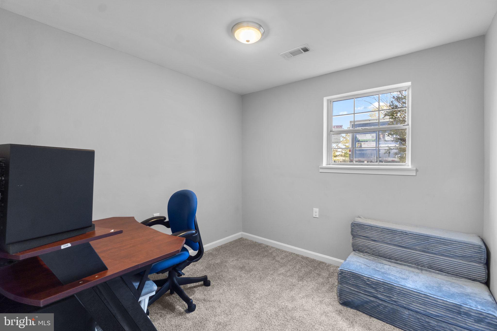 ROBIN MEADOWS - Residential