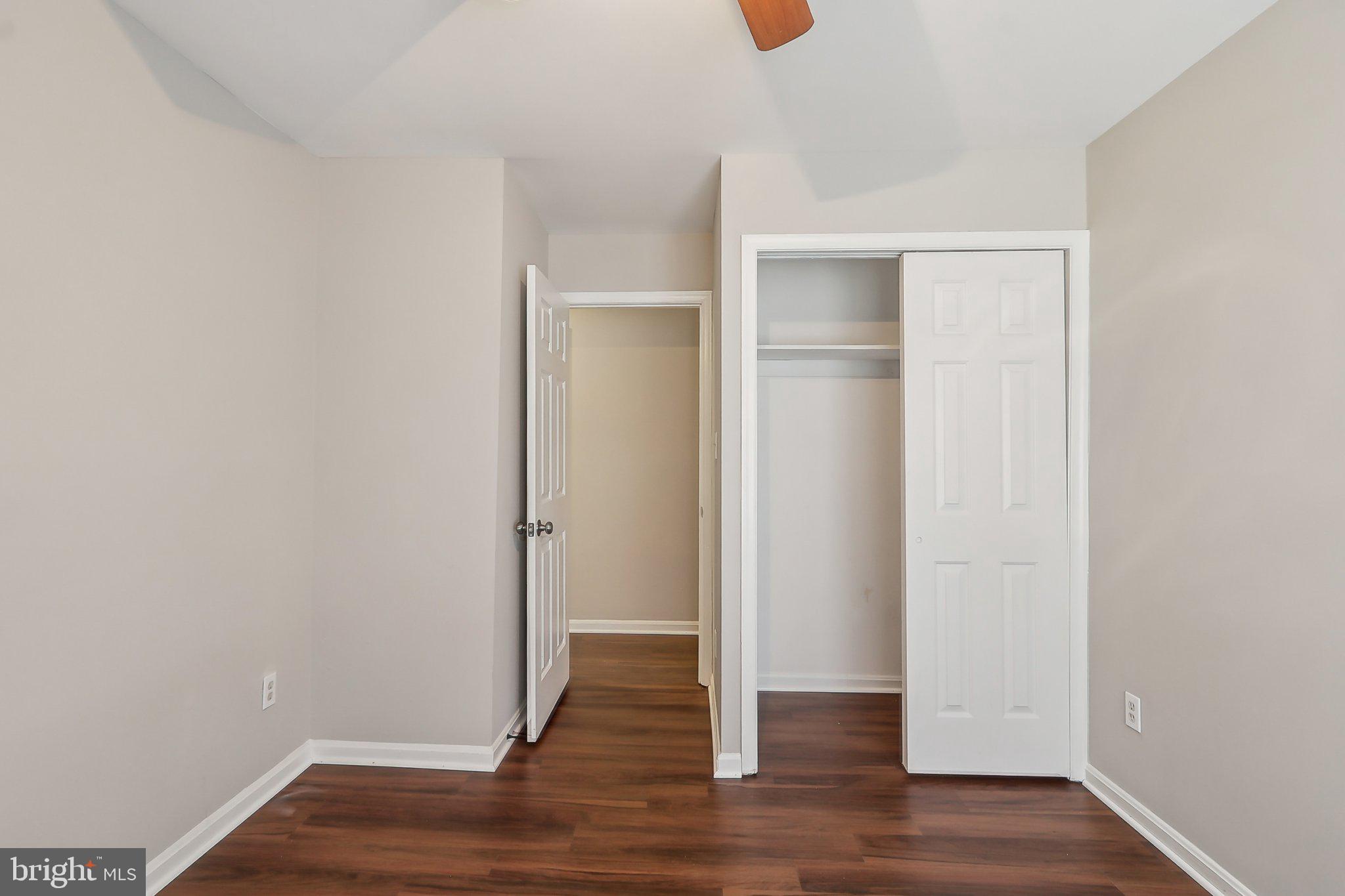 LEE OAKS - Residential