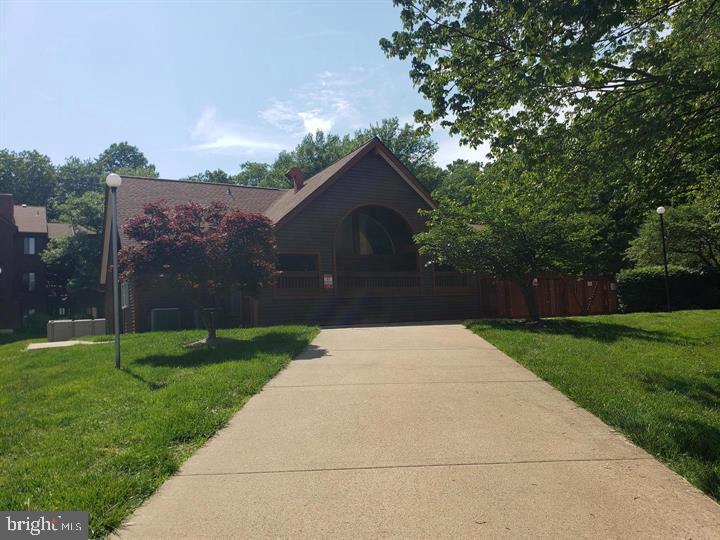 LEE OAKS - Residential