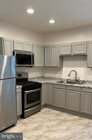 HIGHLANDTOWN - Residential