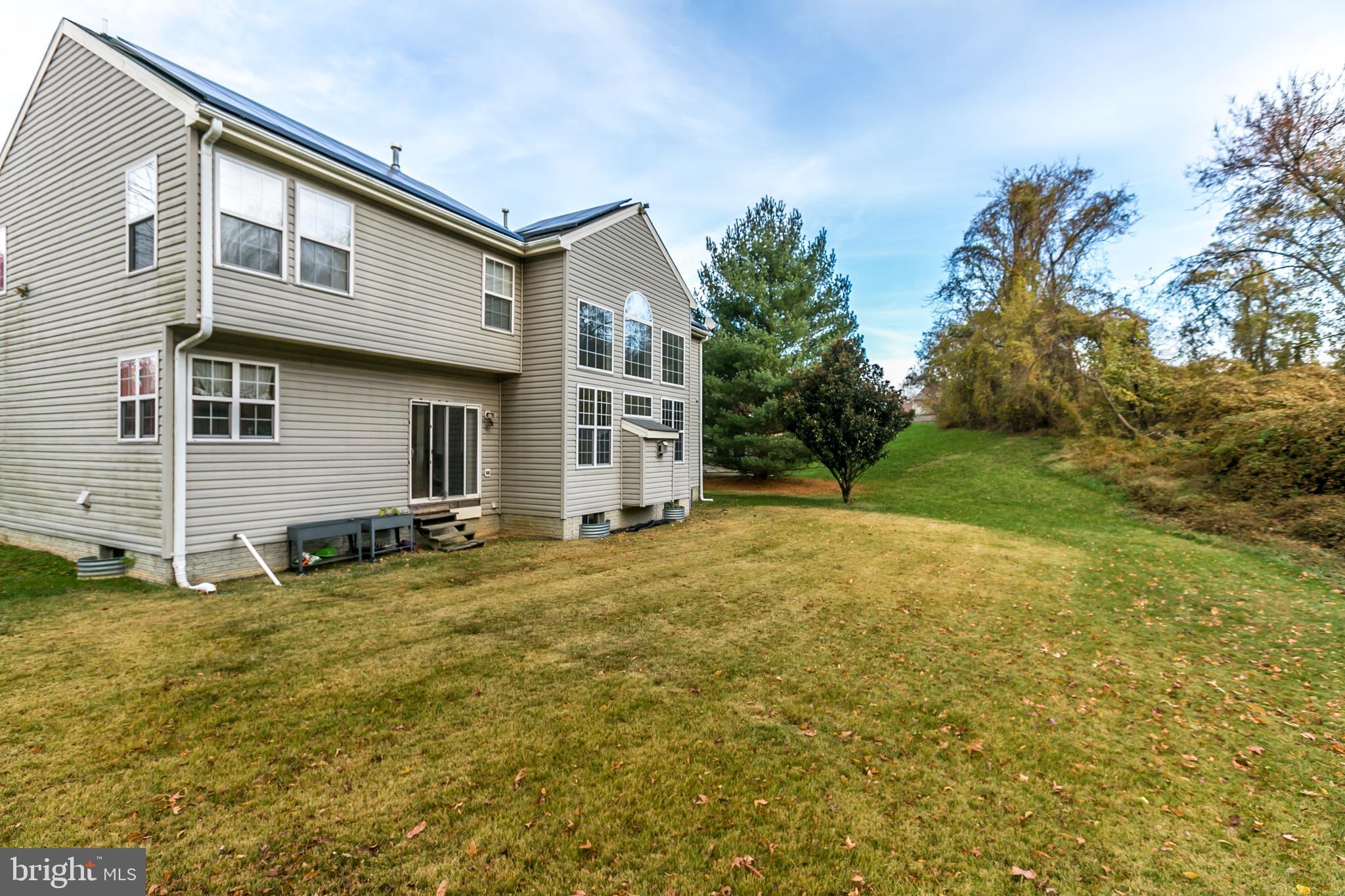 ARAGONA VILLAGE - Residential