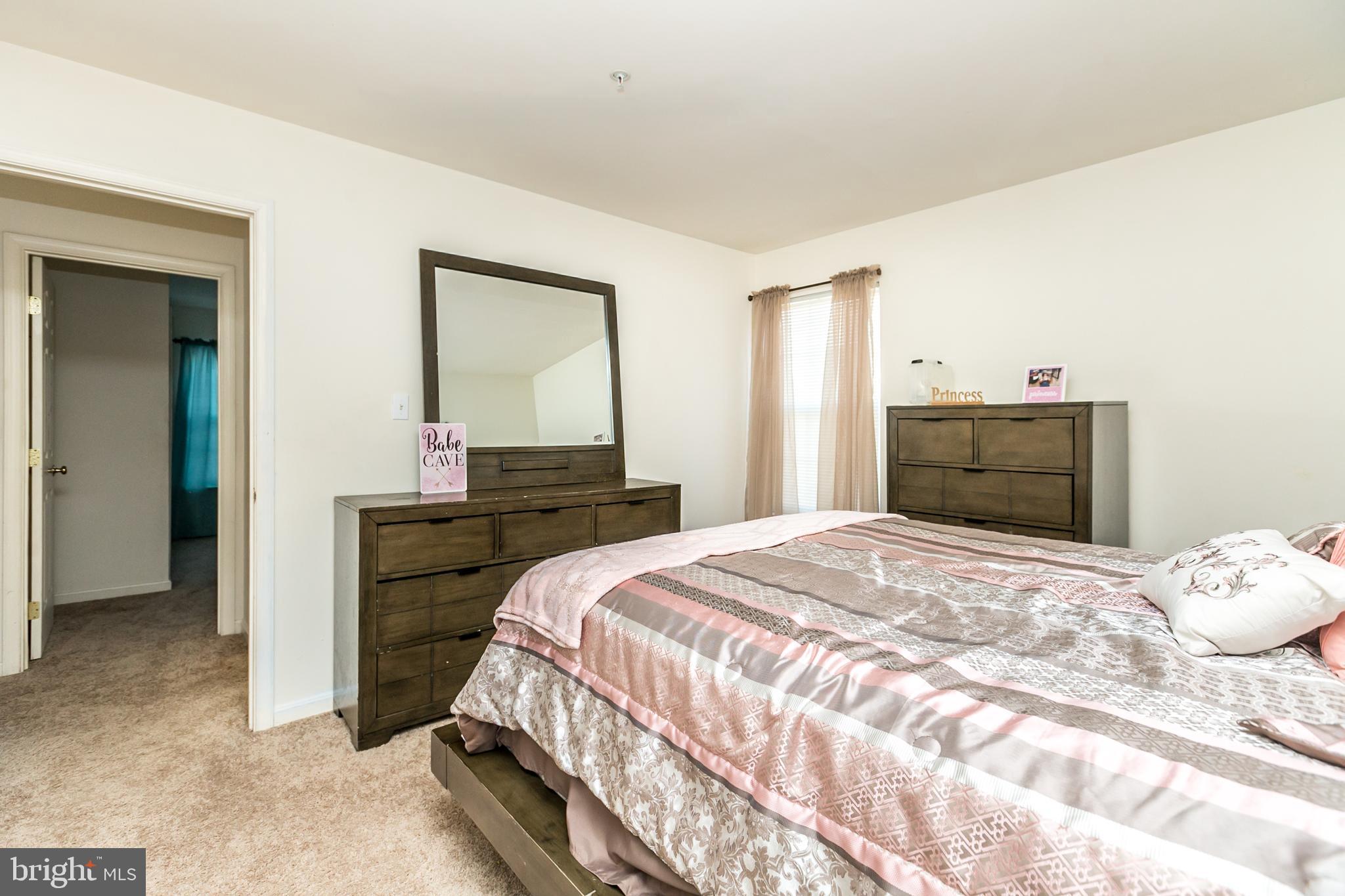 ARAGONA VILLAGE - Residential