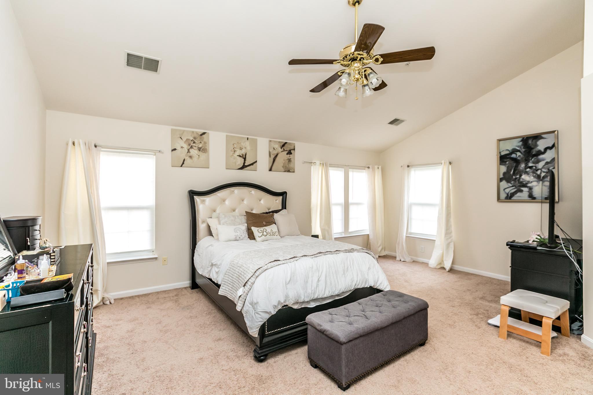 ARAGONA VILLAGE - Residential