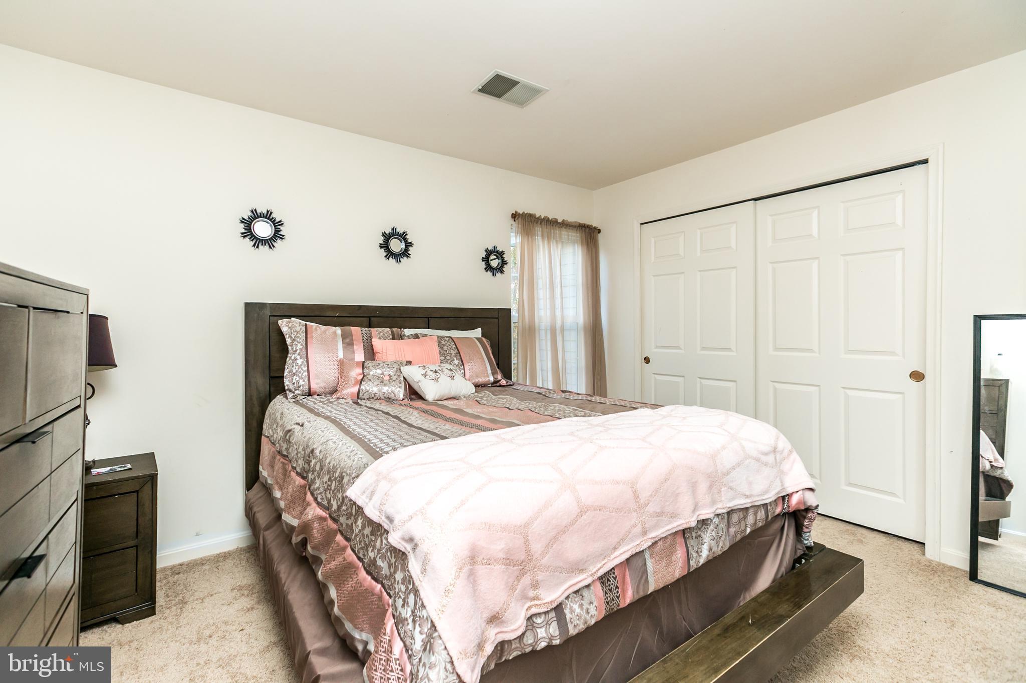 ARAGONA VILLAGE - Residential