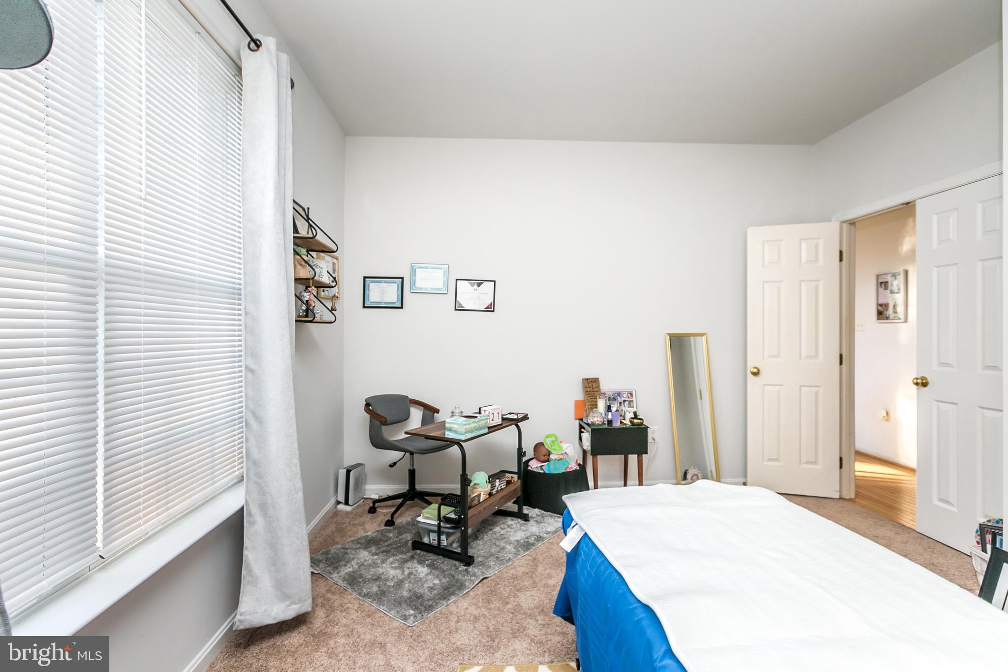 ARAGONA VILLAGE - Residential