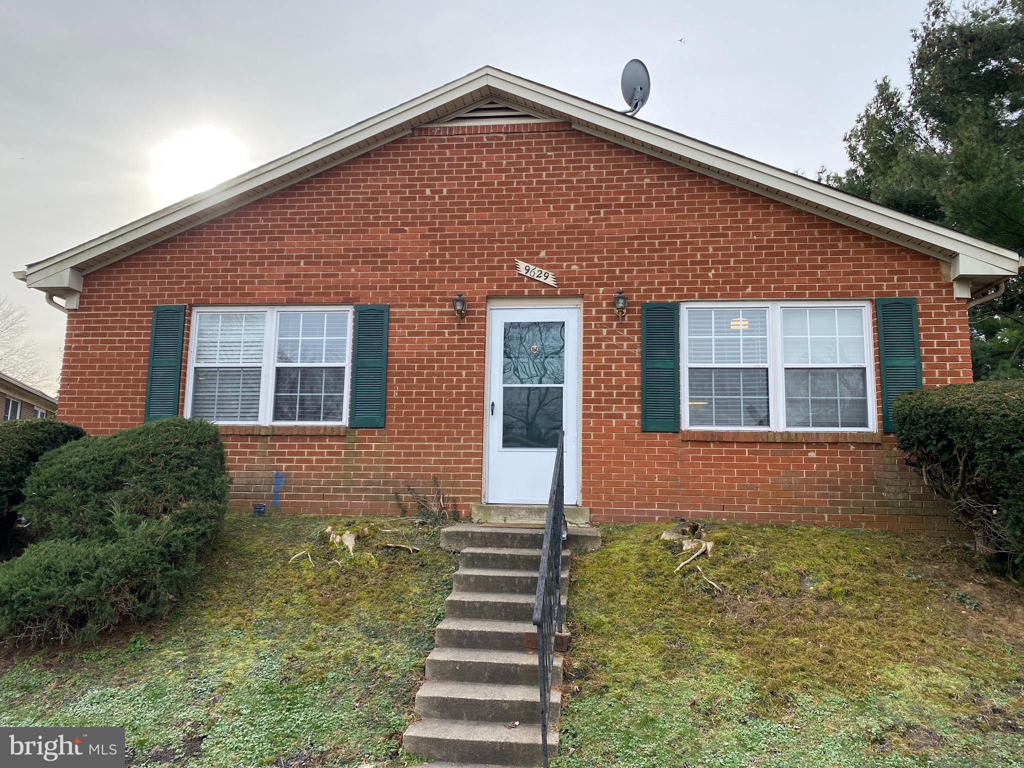 TERRACE TOWNE HOMES OF GUNSTON - Residential Lease