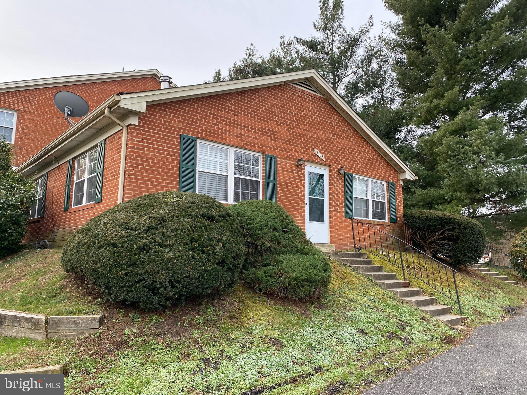 TERRACE TOWNE HOMES OF GUNSTON - Residential Lease