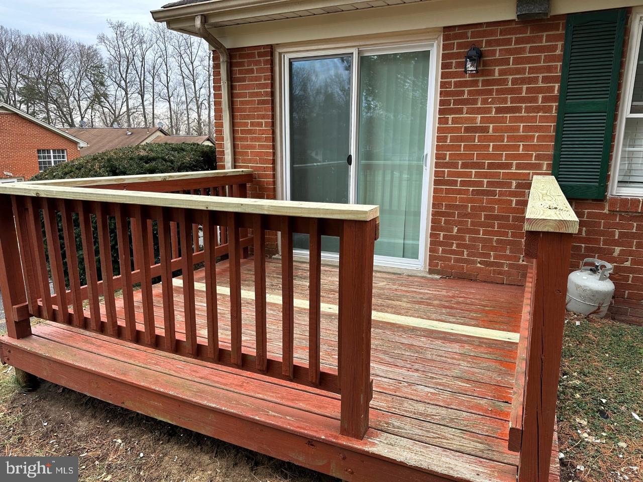 TERRACE TOWNE HOMES OF GUNSTON - Residential Lease