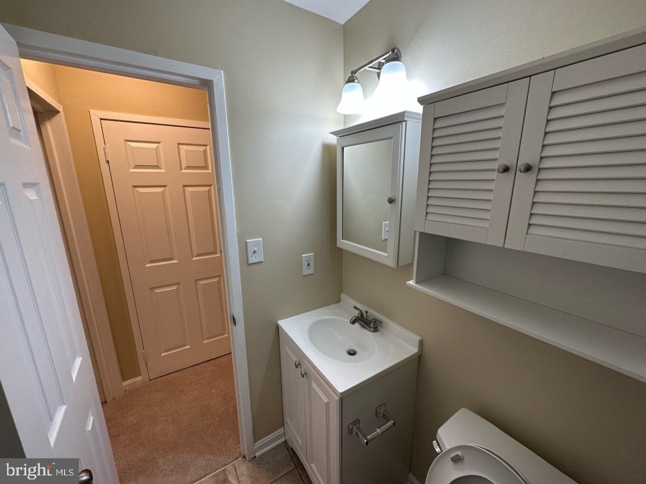 TERRACE TOWNE HOMES OF GUNSTON - Residential Lease